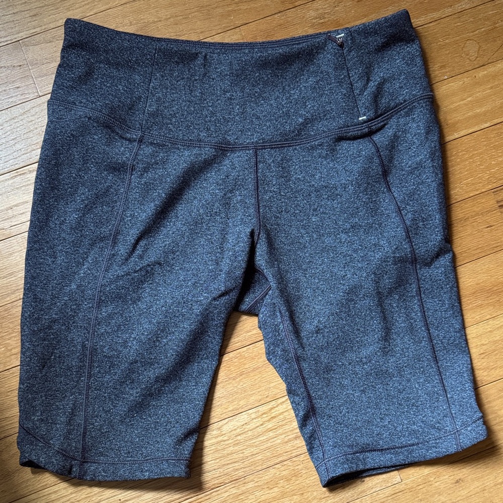 Calia by Carrie underwood Women's Dark Gray Bike Shorts